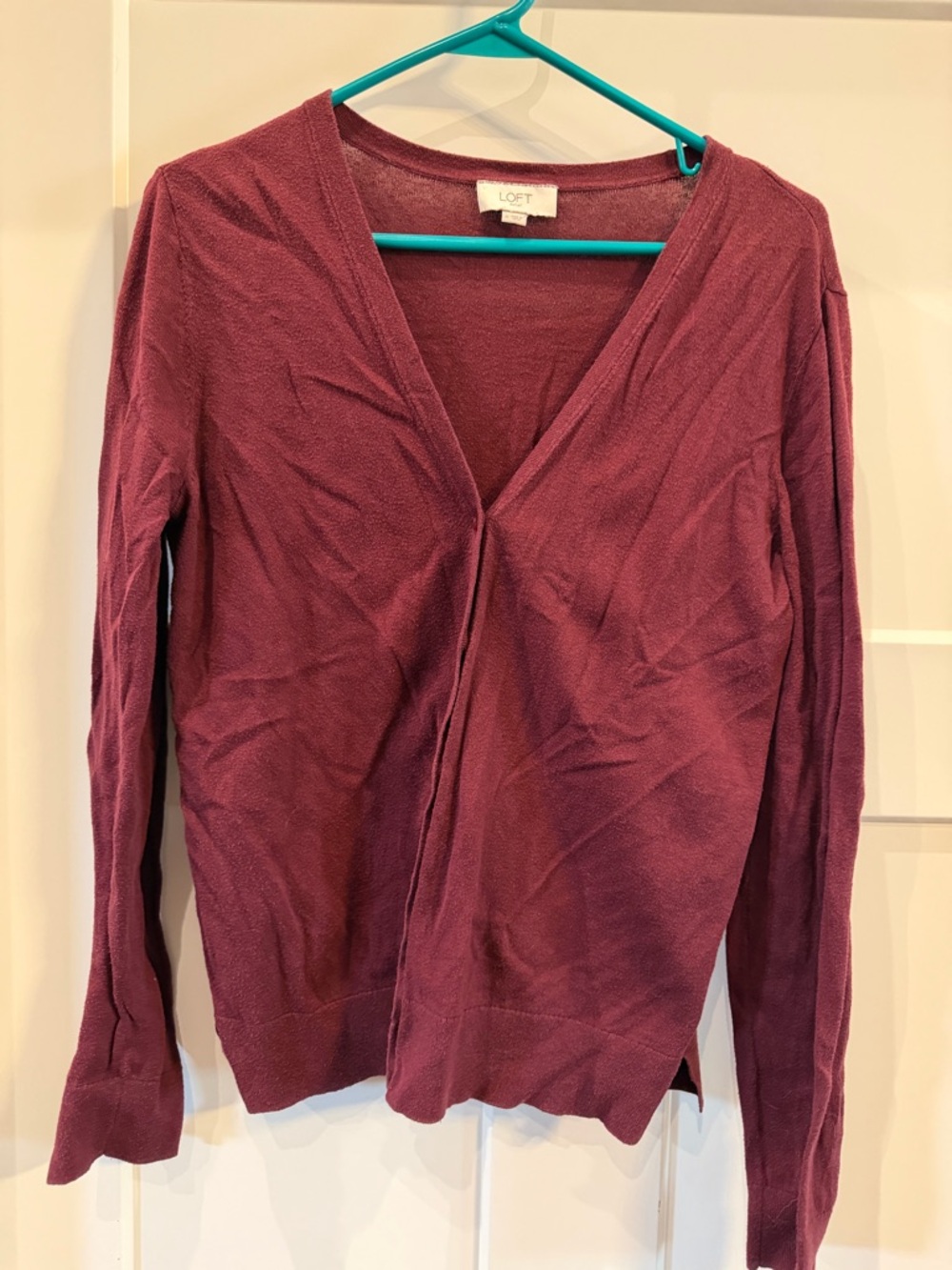 LOFT Women's V-Neck Lightweight Sweater